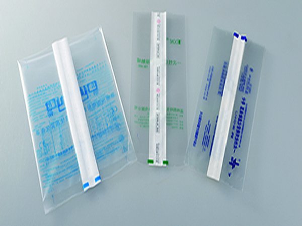 药用复合膜包装袋封边出现小气泡的原因